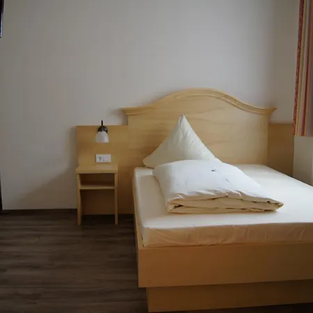 Schoenau Hotel 3*